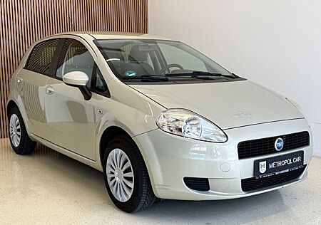 Fiat Grande Punto 1.4 8V AHK/PDC/KLIMA/ZV/TÜV 05.2026