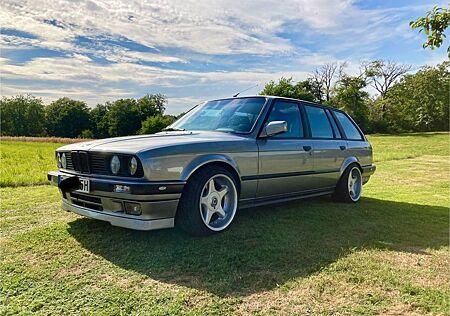 BMW 325i Touring mit H-Zulassung