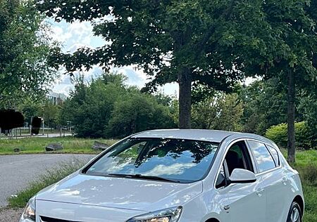 Opel Astra 1.4 Turbo ecoFLEX Klima