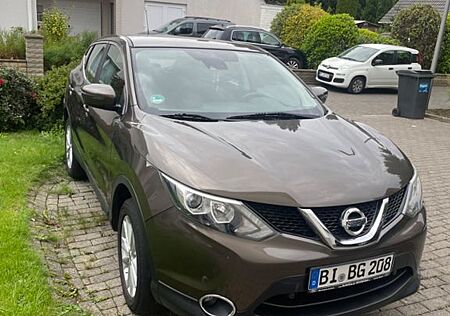 Nissan Qashqai 1,2 DIG-T Acenta Navi Klima DAB