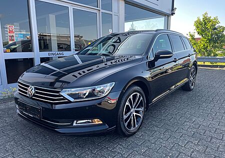 VW Passat Variant Volkswagen *Comfortline*R-Line*Aut*Leder*Nav