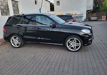 Mercedes-Benz ML 350 BlueTEC 4MATIC -