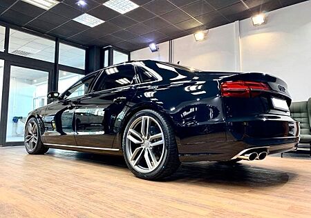 Audi A8 L 4.2 TDI tiptronic quattro -