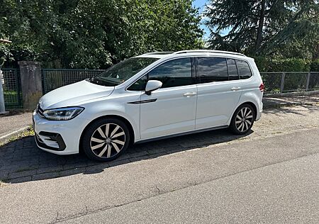 VW Touran Volkswagen 2.0 TDI SCR Highline R-Line TOP
