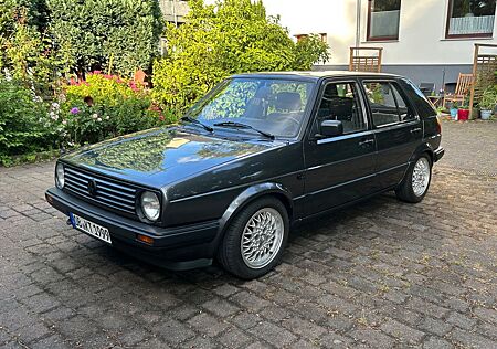 VW Golf Volkswagen 2 CL 1,6l (eSD, eFH, ZV, BBS)