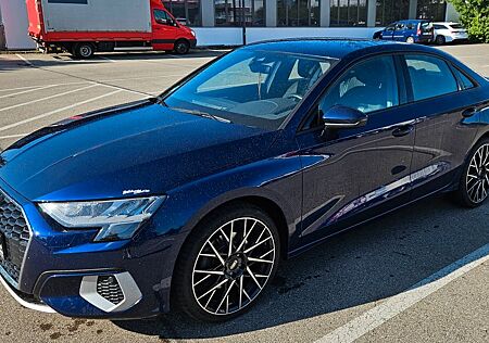 Audi A3 35 TFSI S tronic Limousine -