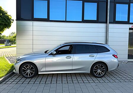 BMW 320d xDrive Tour. Aut. Leder/Navi/LED/Head-UP
