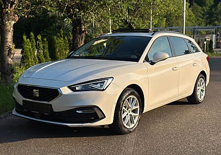 Seat Leon Sportstourer Style/LED/DSG/PANORAMA/AHK/NAV