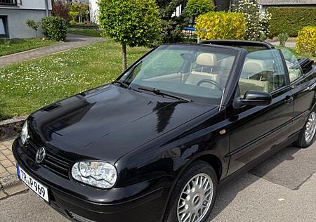 VW Golf Volkswagen 1.6 Highline Cabriolet Highline