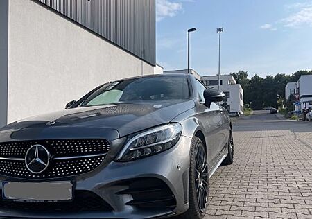 Mercedes-Benz C 300 AMG-line. -Burmester Sound, Night Paket