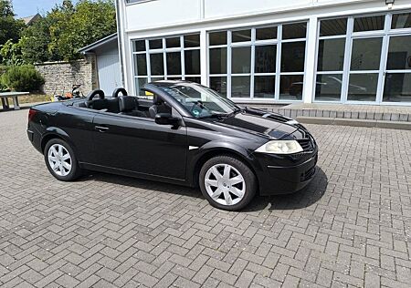 Renault Megane Coupé-Cabriolet Privilege 1.6 neue TÜV