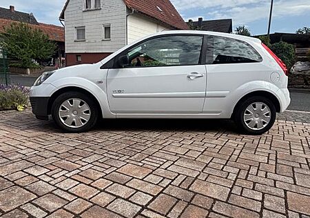 Ford Fiesta 1,3 44 kW Ambiente Ambiente