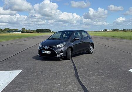 Toyota Yaris 1,5-l-VVT-i Hybrid CVT Edition-S Edition-S