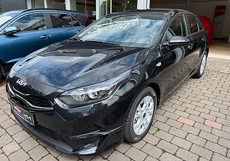 Kia Cee'd Ceed 1.5 T-GDI 140 PS DCT Vision