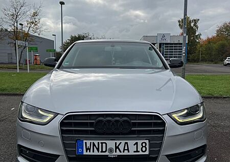 Audi A4 1.8 TFSI multitronic Ambition Ambition