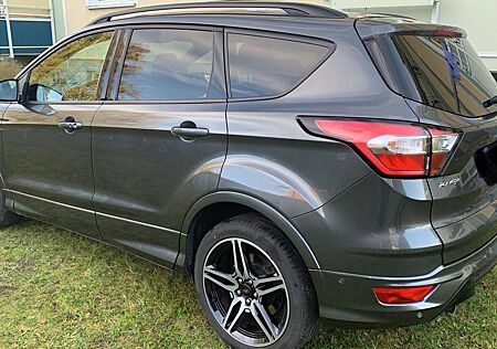 Ford Kuga 1,5 EcoBoost 4x4 129kW ST-Line Automat ...