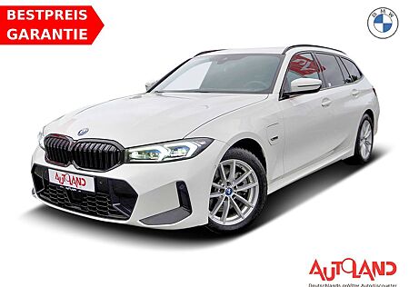 BMW 330e M-Sport Touring PHEV LED Navi Sitzheizung