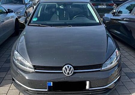 VW Golf Volkswagen 2.0 TDI 4MOTION Sound Sound