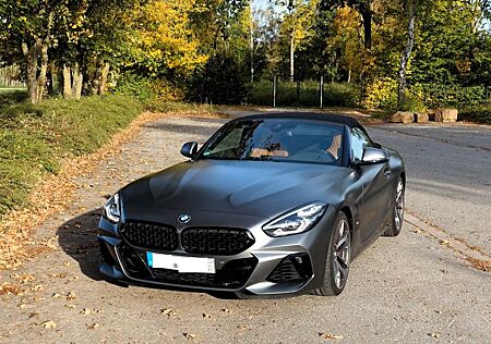 BMW Z4 M M40i A -Frozen Grey Metallic