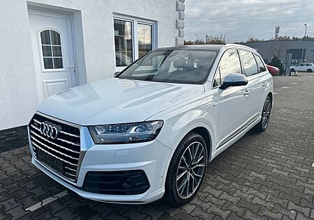 Audi Q7 3.0TDI S-Line/Allradlenkung/7-Sitzer