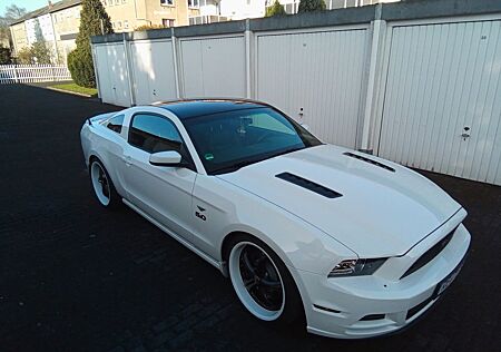 Ford Mustang GT Premium Ausstattung