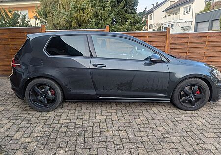 VW Golf Volkswagen 2.0 TSI BMT GTI GTI