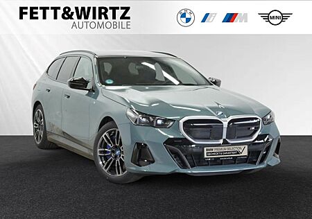 BMW i5 M60 xDrive Touring LR 705,- br.o.Anz.24 Mon.