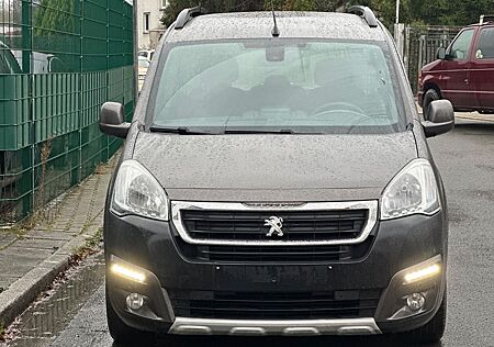 Peugeot Partner Tepee Tepee Allure*Navi*Kamera*Klimaauto