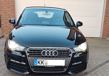 Audi A1 1.2 TFSI Attraction Attraction