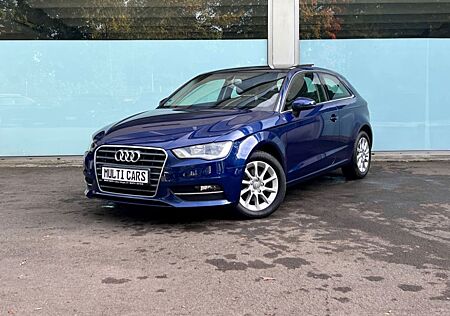 Audi A3 /*Panorama*/*Leder*/*Einparkhilfe*/*Tempomat*