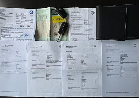 VW T6 Multivan Volkswagen DSG 4MOTION 7-SITZER LED ACC AHK CAM