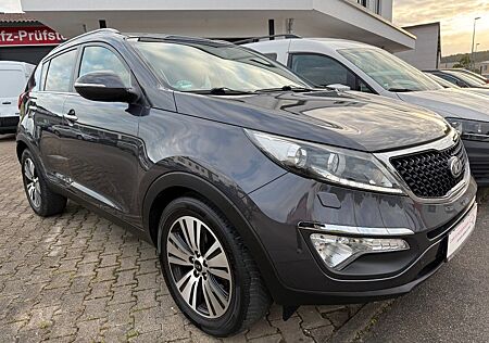 Kia Sportage Spirit 2WD Leder Navi Xenon