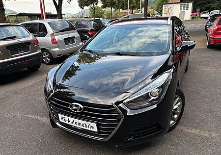 Hyundai i40 1.7 CRDi Style *1.Hd*Scheckheft*Navi*Kamera*