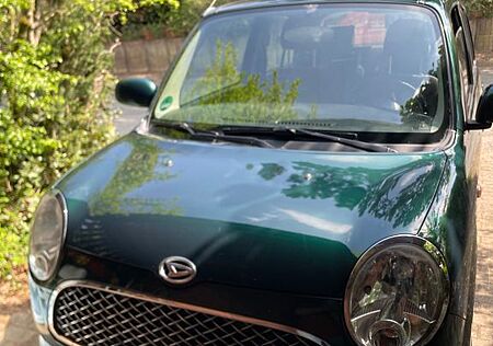 Daihatsu TREVIS