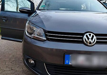 VW Touran Volkswagen 2.0 TDI DSG LIFE BlueMotion Technolog...