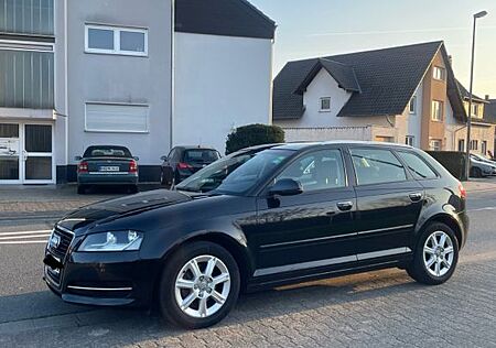 Audi A3 Sportback 2.0 TDI (DPF) Ambiente Open Sky