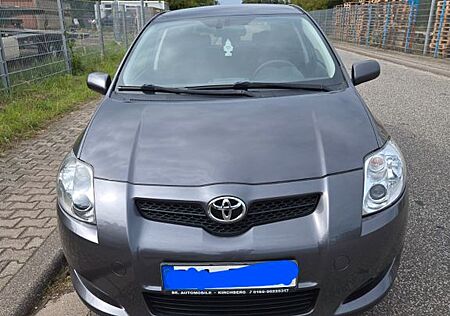 Toyota Auris gebraucht kaufen Toyota Auris 2.2 D-CAT D-CAT