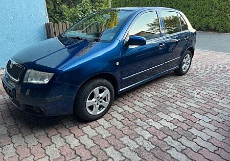 Skoda Fabia 1.2, orig. 80Tkm, Scheckheft, Ahk