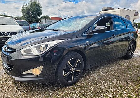 Hyundai i40 cw FIFA World Cup Edition