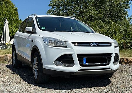 Ford Kuga 2,0 TDCi 4x4 120kW Titanium Titanium