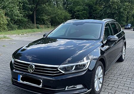 VW Passat Variant Volkswagen Highline DSG | ACC LED Navi