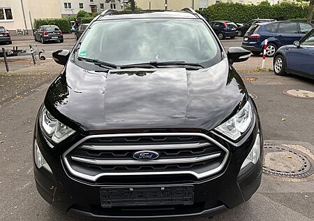Ford EcoSport Cool & Connect