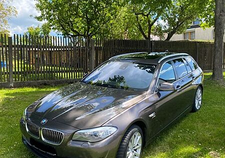 BMW 530d xDrive Touring -