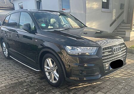 Audi Q7 3.0 TDI quattro*Pano*HeadUp*7-Sitze*Alcantara