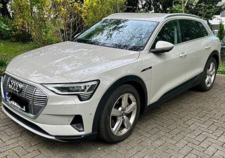 Audi e-tron 55 quattro advanced advanced