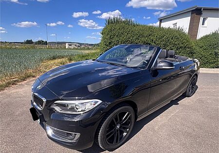 BMW 220i Cabrio Luxury Line Luxury Line