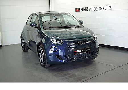 Fiat 500E Action CarPlay Klima DAB