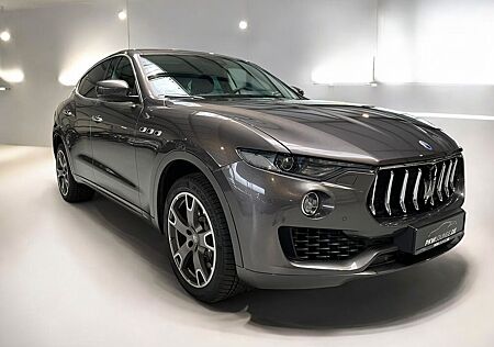 Maserati Levante 3,0 V6 4x4 316KW S Volleder Bi Xenon etc