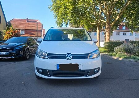 VW Touran Volkswagen 2.0 TDI Lückenlos Scheckheftgepflegt