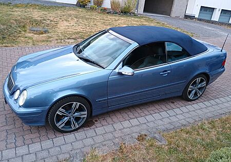 Mercedes-Benz CLK 230 KOMPRESSOR AVANTGARDE Avantgarde
